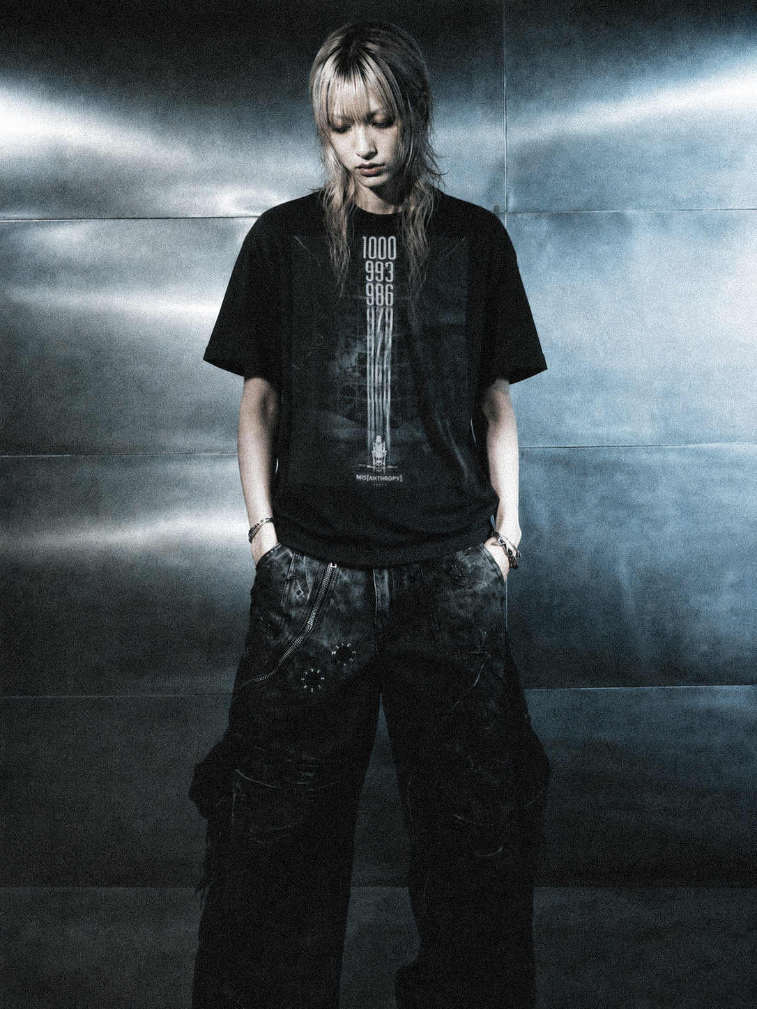 1000-7 T-Shirt